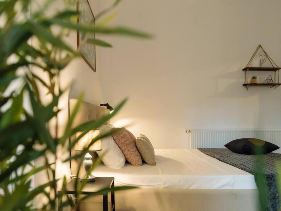 Cozy Studio Next To House Of Parliament Bukarest Eksteriør billede